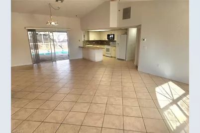 1822 NW 8th Pl, Cape Coral, FL 33993 - Photo 9