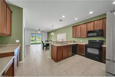 8125 Silver Birch Way, Lehigh Acres, FL 33971 - Photo 11