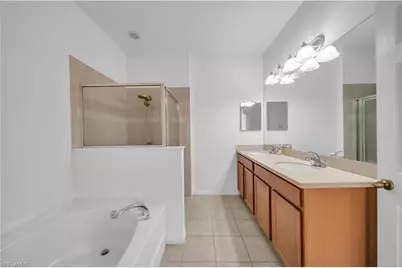 8125 Silver Birch Way, Lehigh Acres, FL 33971 - Photo 23