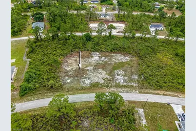 315 Bradley Ave, Lehigh Acres, FL 33974 - Photo 5