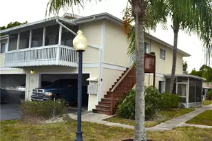 5839 Vancouver Cir, Fort Myers, FL 33907 - Photo 1