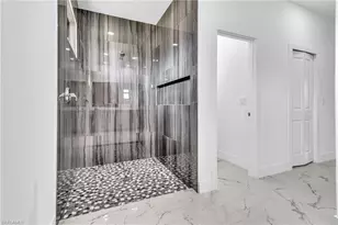 1025 Gladys St, Lehigh Acres, FL 33974 - Photo 17