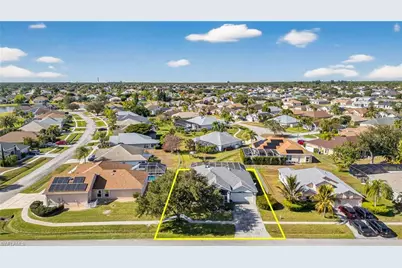 4505 Varsity Cir, Lehigh Acres, FL 33971 - Photo 31
