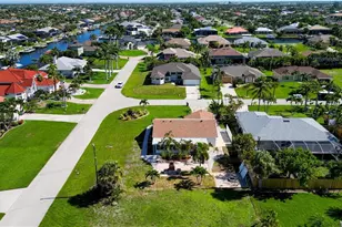2410 SW 50th Ln, Cape Coral, FL 33914 - Photo 49