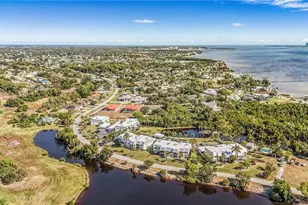 3914 Orange Grove Blvd, North Fort Myers, FL 33903 - Photo 3