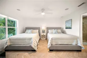 1048 Dolphin Dr, Cape Coral, FL 33904 - Photo 21