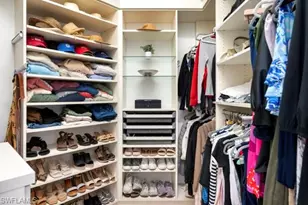 1048 Dolphin Dr, Cape Coral, FL 33904 - Photo 17