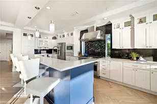 1048 Dolphin Dr, Cape Coral, FL 33904 - Photo 9