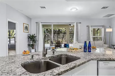 2649 SW 32nd St, Cape Coral, FL 33914 - Photo 7