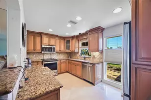 5266 Wisteria Ct, Cape Coral, FL 33904 - Photo 9