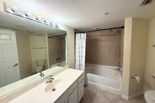 4135 Residence Drive, Fort Myers, FL 33901 - Photo 13