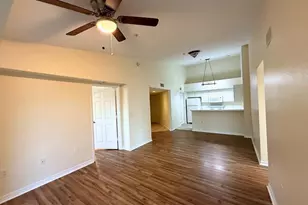 4135 Residence Drive, Fort Myers, FL 33901 - Photo 9