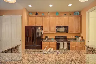 11980 Tulio Way, Fort Myers, FL 33912 - Photo 7