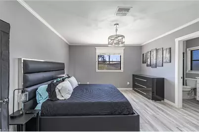 754 105th Ave N, Naples, FL 34108 - Photo 9