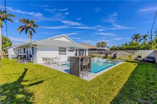 754 105th Ave N, Naples, FL 34108 - Photo 21