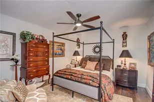 1438 Park Shore Cir, Fort Myers, FL 33901 - Photo 11