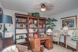 1438 Park Shore Cir, Fort Myers, FL 33901 - Photo 17