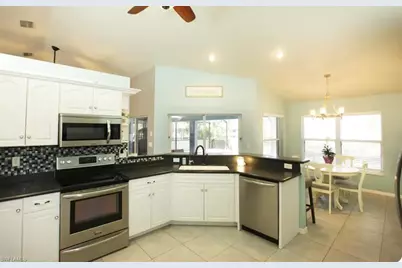 2802 SW 20th Ave, Cape Coral, FL 33914 - Photo 3