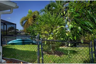 2802 SW 20th Ave, Cape Coral, FL 33914 - Photo 17