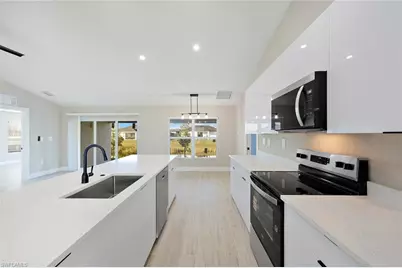 2013 NW 20th Ter, Cape Coral, FL 33993 - Photo 13