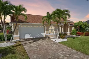 1422 NW 38th Pl, Cape Coral, FL 33993 - Photo 1