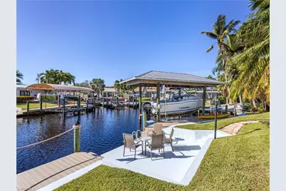 392 Snow Dr, Fort Myers, FL 33919 - Photo 23