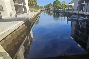 9395 Pennsylvania Ave, Bonita Springs, FL 34135 - Photo 5