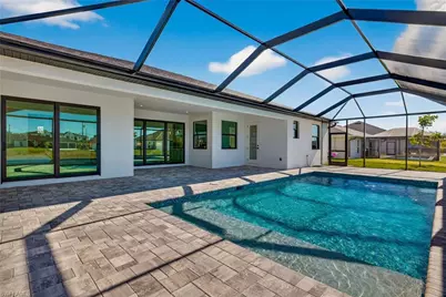 300 SW 13th Ct, Cape Coral, FL 33991 - Photo 33