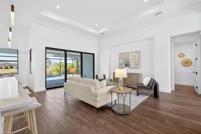 300 SW 13th Ct, Cape Coral, FL 33991 - Photo 9