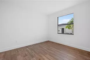 300 SW 13th Ct, Cape Coral, FL 33991 - Photo 27