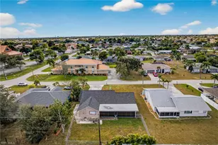 1425 SE 25th Ln, Cape Coral, FL 33904 - Photo 39