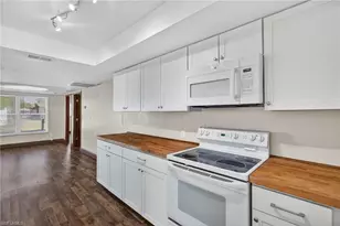 1425 SE 25th Ln, Cape Coral, FL 33904 - Photo 19