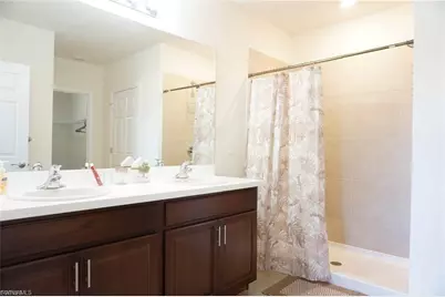 517 Kismet Pkwy W, Cape Coral, FL 33993 - Photo 7