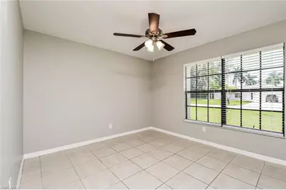 219 SE 20th St, Cape Coral, FL 33990 - Photo 13