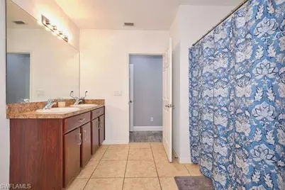 135 SW 31st St, Cape Coral, FL 33914 - Photo 15
