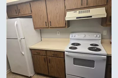 2312 SE 6th Ter #B, Cape Coral, FL 33990 - Photo 13