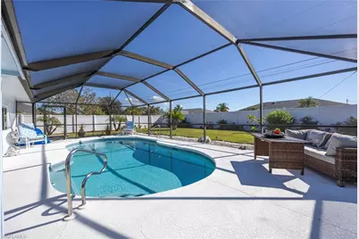 138 SE 18th Ter, Cape Coral, FL 33990 - Photo 23