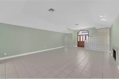 13388 Journeys End, Fort Myers, FL 33905 - Photo 9