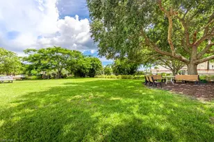 6102 Augusta Dr, Fort Myers, FL 33907 - Photo 41