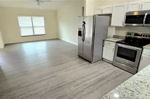 6004 S Moss Cir, Labelle, FL 33935 - Photo 3