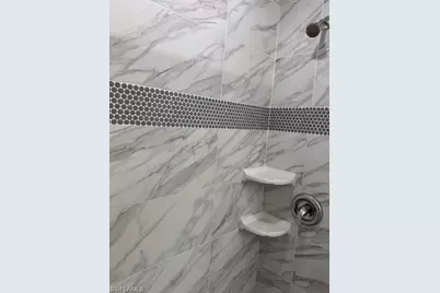 2817 NE 4th Ave, Cape Coral, FL 33909 - Photo 9