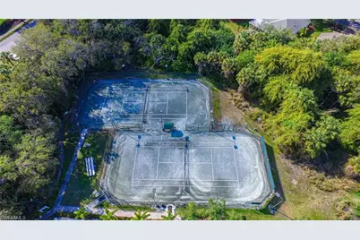 21194 Old Oak Pl, Estero, FL 33928 - Photo 33