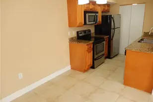 12571 Equestrian Cir, Fort Myers, FL 33907 - Photo 11