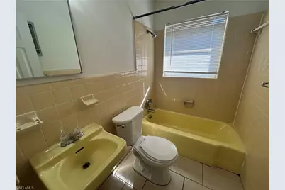 1316 Miramar St, Cape Coral, FL 33904 - Photo 5