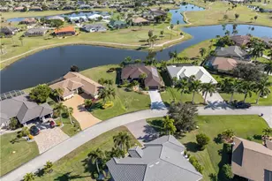 11872 Princess Grace Ct, Cape Coral, FL 33991 - Photo 3