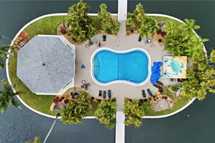 13551 Stratford Pl Cir, Fort Myers, FL 33919 - Photo 3