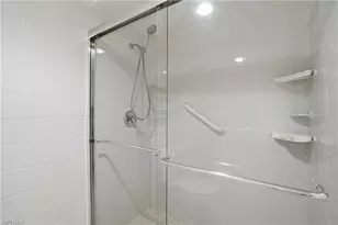 13551 Stratford Pl Cir, Fort Myers, FL 33919 - Photo 19