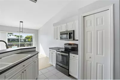 2920 SW 39th Ter, Cape Coral, FL 33914 - Photo 15