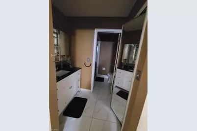 203 SE 15th Pl #214, Cape Coral, FL 33990 - Photo 11