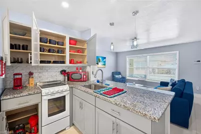 624 SE 46th St, Cape Coral, FL 33904 - Photo 27